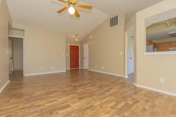 $1,700 | 3224 Park Ridge Drive, Evansville, IN 47715