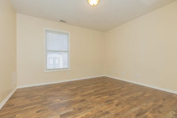 $1,700 | 3224 Park Ridge Drive, Evansville, IN 47715