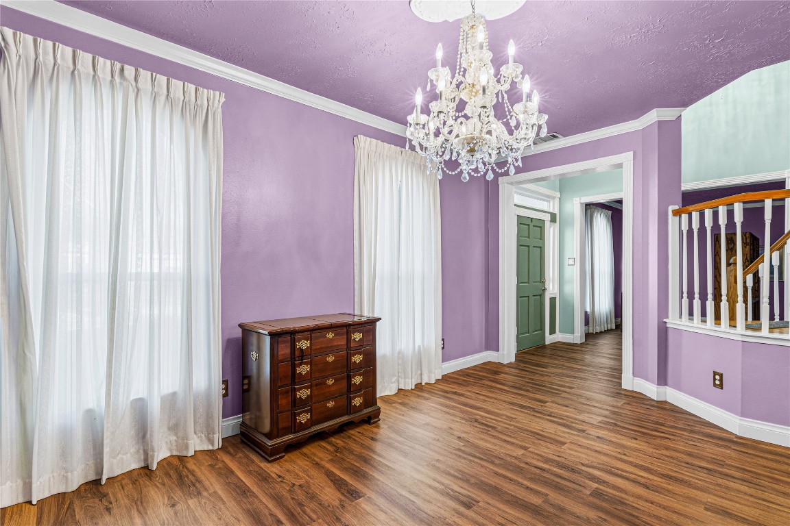 7906 Duncansby Vale Road Houston, TX 77095 - Photo 12 of 48 A versatile formal dining space ideal for gatherings, entertaining, intimate dinners, or large gatherings.