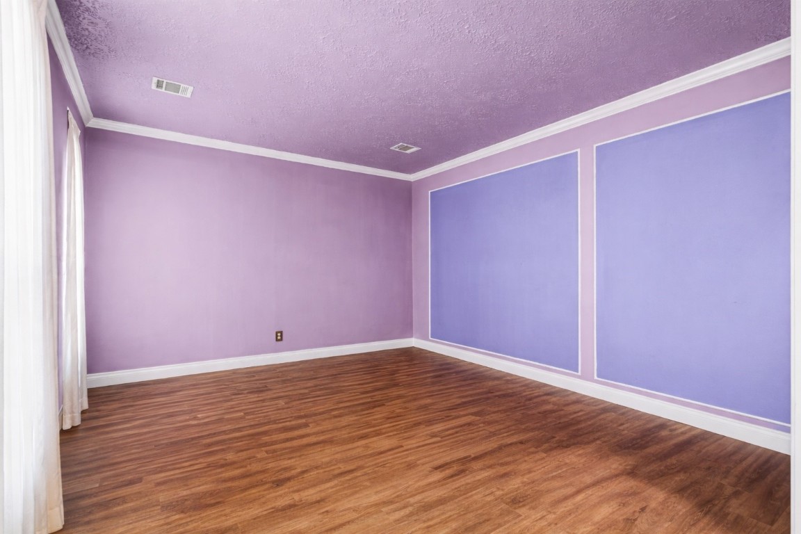 7906 Duncansby Vale Road Houston, TX 77095 - Photo 13 of 48 A versatile formal living space ideal for gatherings, entertaining, or a secondary lounge.