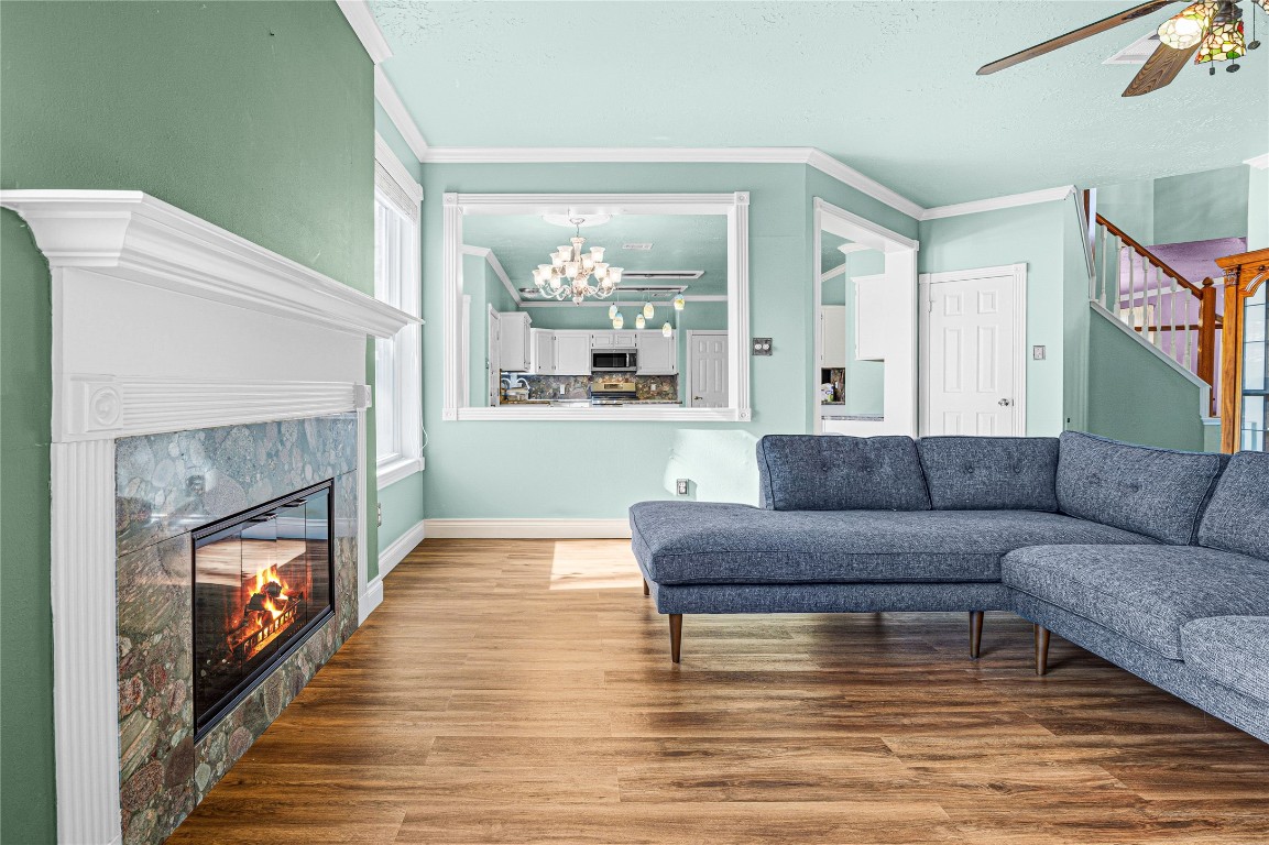 7906 Duncansby Vale Road Houston, TX 77095 - Photo 16 of 48 Open sightlines connect the living area to the kitchen for easy everyday living.