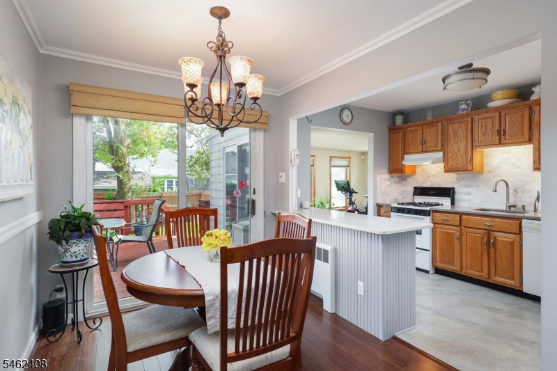 525 Princeton Road Linden, NJ 07036 - Photo 8 of 36 Gallery Image 8