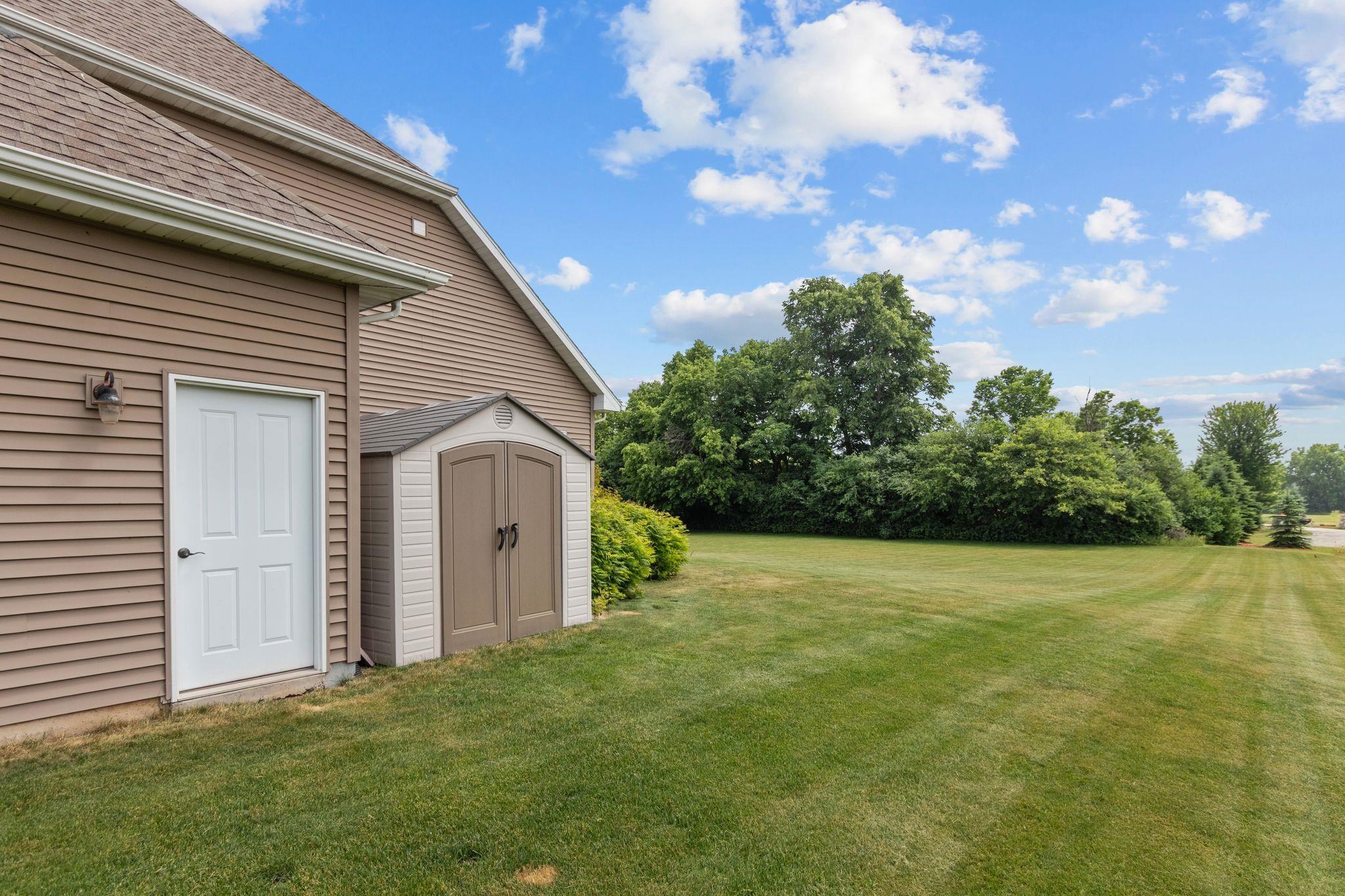 493 Dalton Road Neenah, WI 54956 - Photo 59 of 65