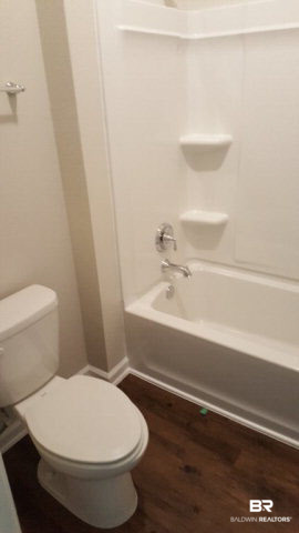 17091 Feder Drive Foley, AL 36535 - Photo 6 of 10 jack and Jill bath