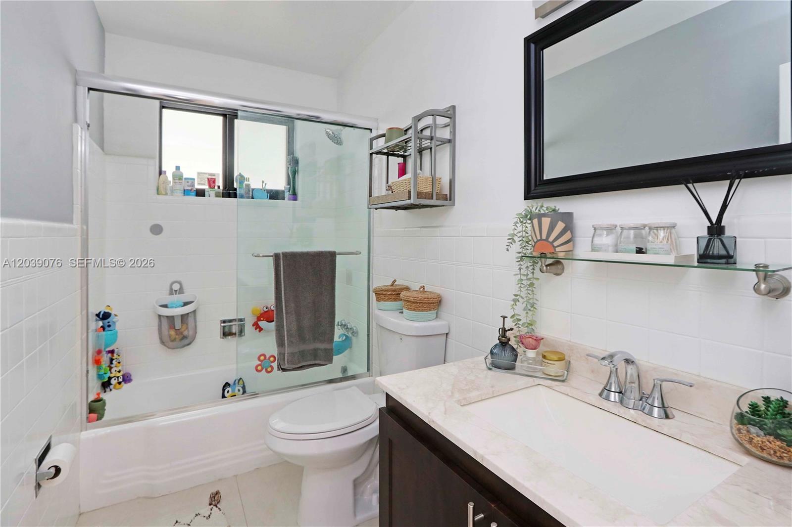 6751 Southwest 13th Street Miami, FL 33144 - Photo 20 of 41
