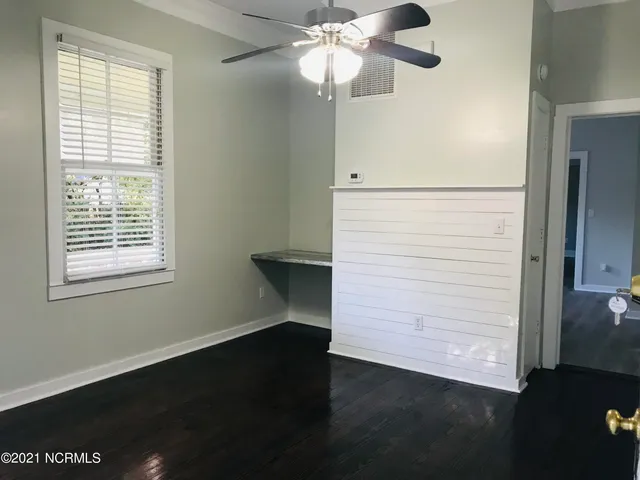 $950 | 3719 Wrightsville Avenue, Wilmington, NC 28403