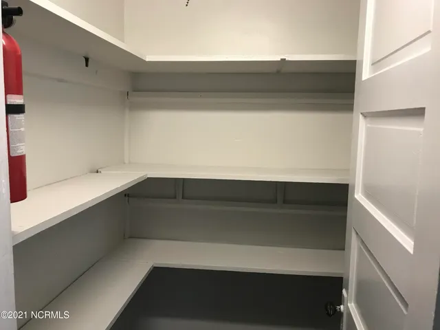 $950 | 3719 Wrightsville Avenue, Wilmington, NC 28403