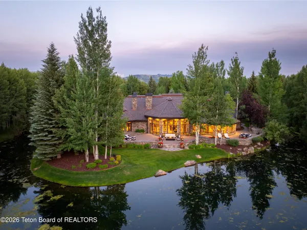 $18,000,000 | 4325 Greens Place, Wilson, WY 83014