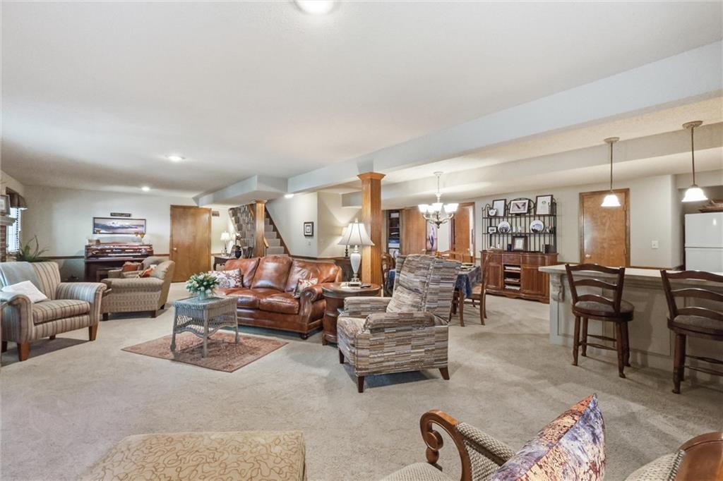 6626 Oak Ridge Drive Shawnee, KS 66217 - Photo 25 of 45
