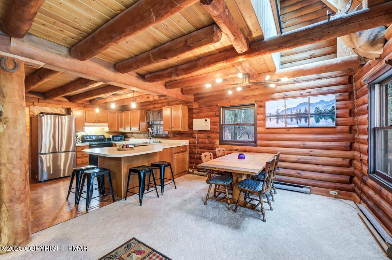 185 Whispering Pine Road Kunkletown, PA 18058 - Photo 15 of 65 Eating Area