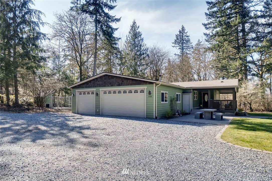 17128 Southeast Covington Sawyer Road Kent, WA 98042 - Photo 2 of 30 Gallery Image 2