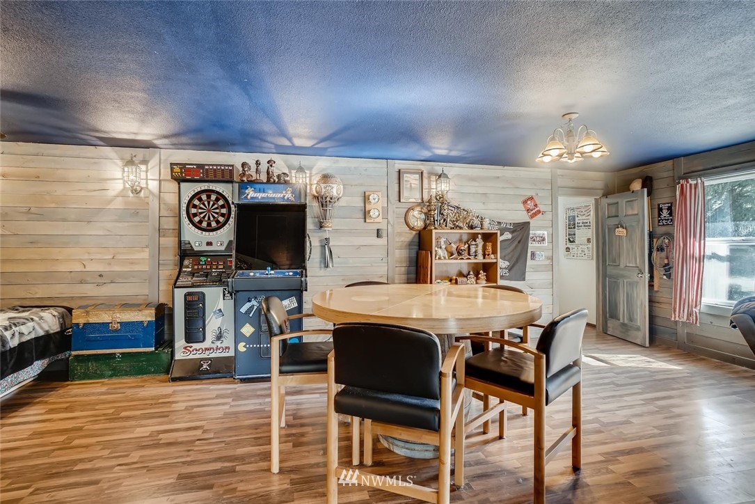 17128 Southeast Covington Sawyer Road Kent, WA 98042 - Photo 28 of 30 Gallery Image 28