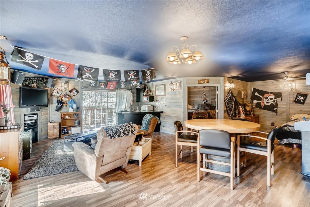 17128 Southeast Covington Sawyer Road Kent, WA 98042 - Photo 29 of 30 Gallery Image 29
