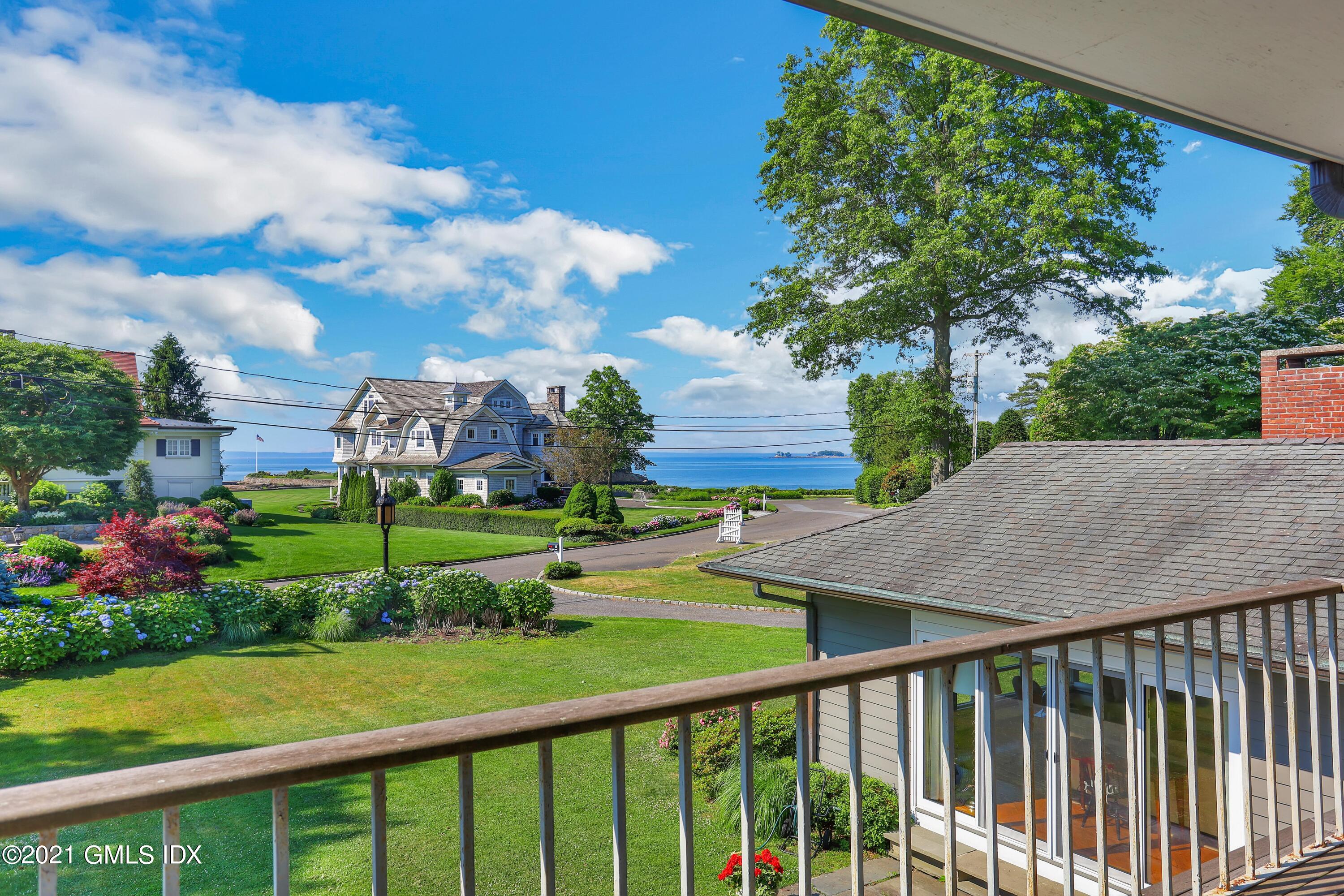 15 Pilot Rock Lane Riverside, CT 06878 - Photo 8 of 16 a view of a garden from a balcony