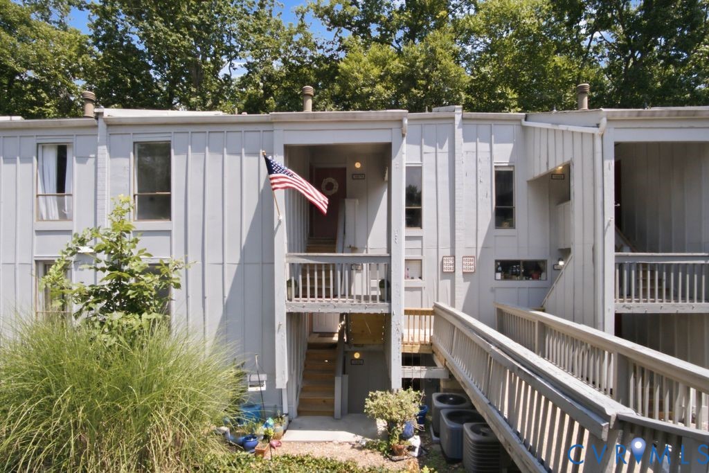 10270 Iron Mill Road Richmond, VA 23235 - Photo 2 of 29
