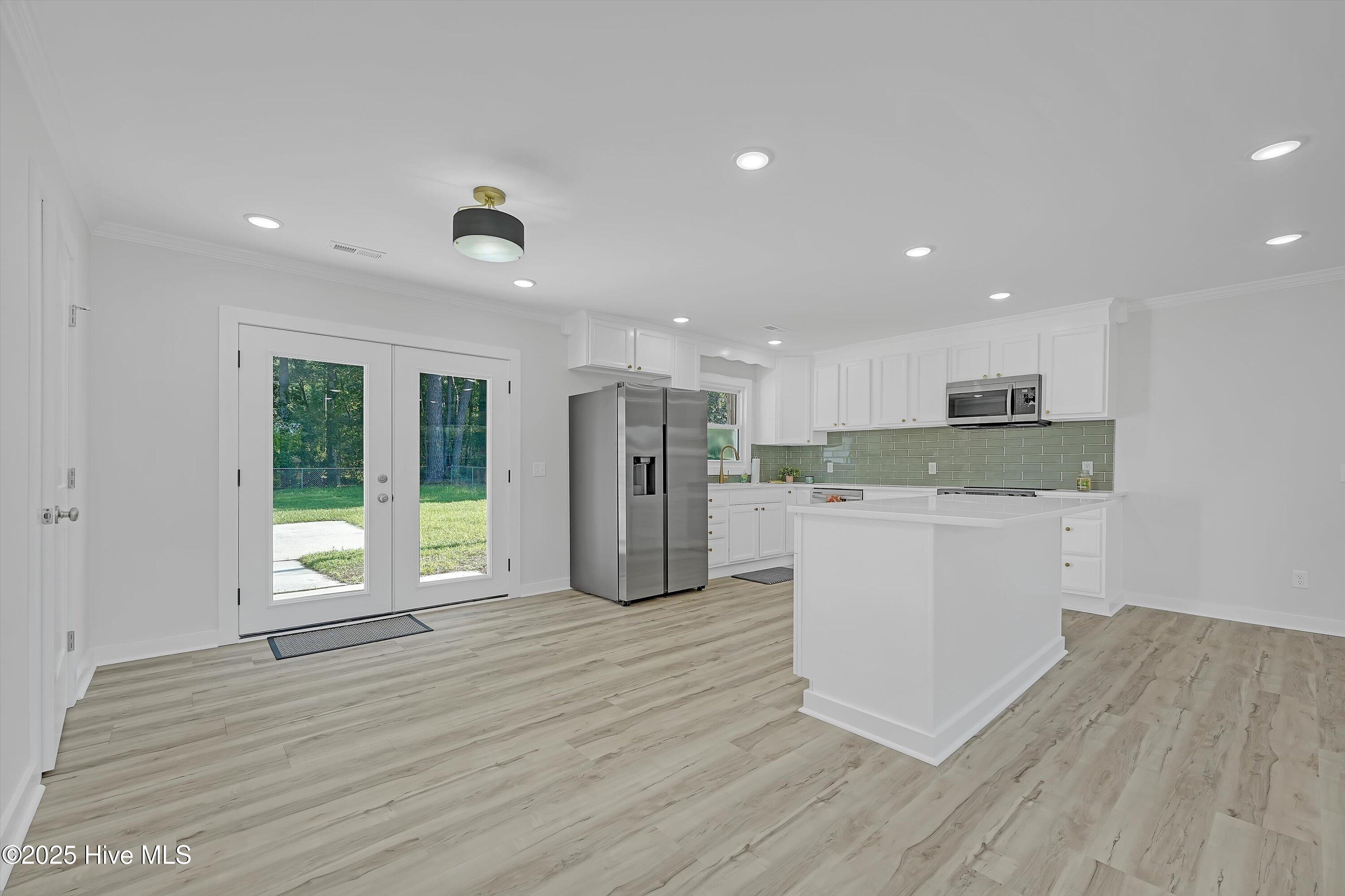 2113 Shirley Road Wilmington, NC 28405 - Photo 8 of 28 10-A7404953