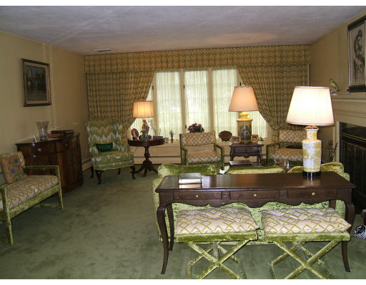 62 Winston Road Newton, MA 02459 - Photo 2 of 5