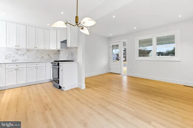 $379,900 | 68 Craig Drive, Deptford, NJ 08096