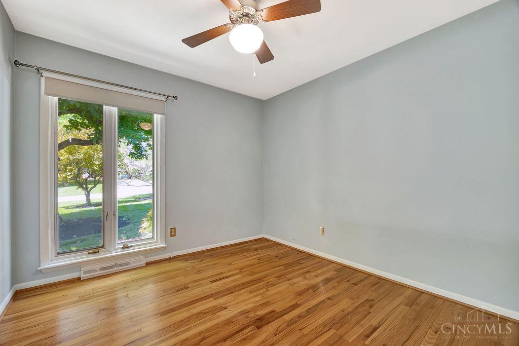 8714 Wuest Road Cincinnati, OH 45251 - Photo 12 of 64 Gallery Image 12