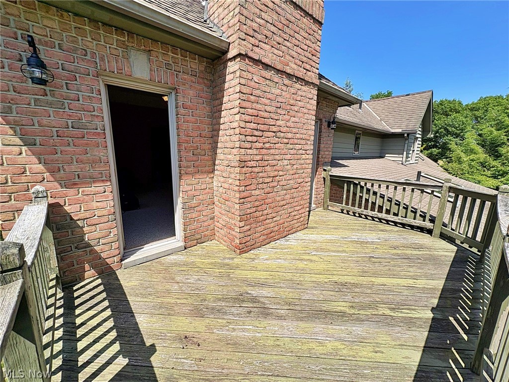 15818 Darrow Road Vermilion, OH 44089 - Photo 19 of 47