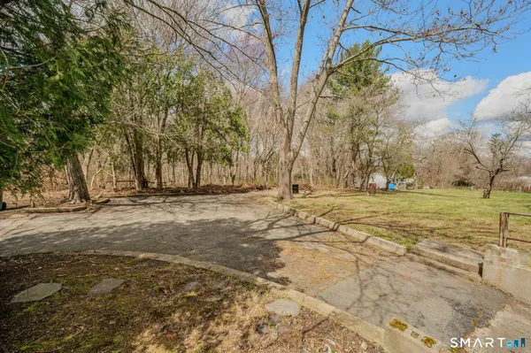 $449,900 | 448 Mohegan Ave Parkway, Waterford, CT 06375