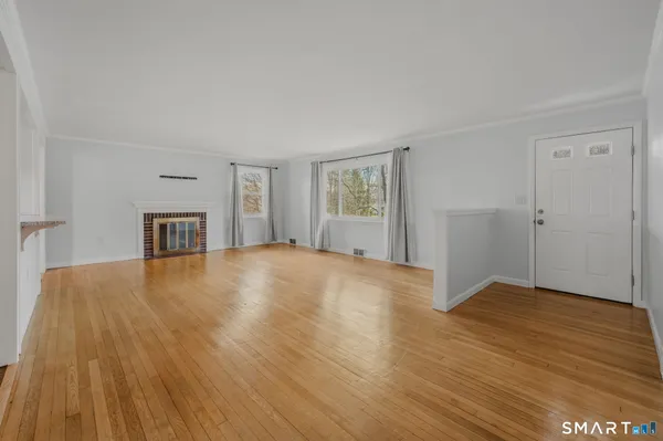 $449,900 | 448 Mohegan Ave Parkway, Waterford, CT 06375