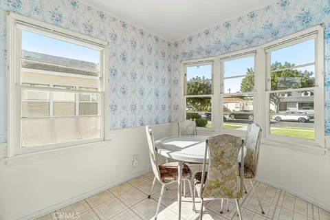 $1,075,000 | 5732 Bowcroft Street, Los Angeles, CA 90016