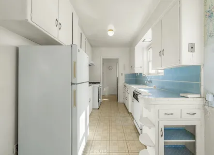 $1,075,000 | 5732 Bowcroft Street, Los Angeles, CA 90016