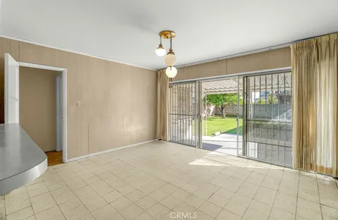 $1,075,000 | 5732 Bowcroft Street, Los Angeles, CA 90016