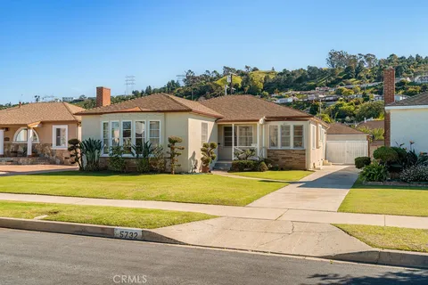 $1,075,000 | 5732 Bowcroft Street, Los Angeles, CA 90016