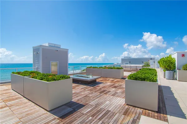 $3,800,000 | 918 Surfsedge Way, Indian River Shores, FL 32963