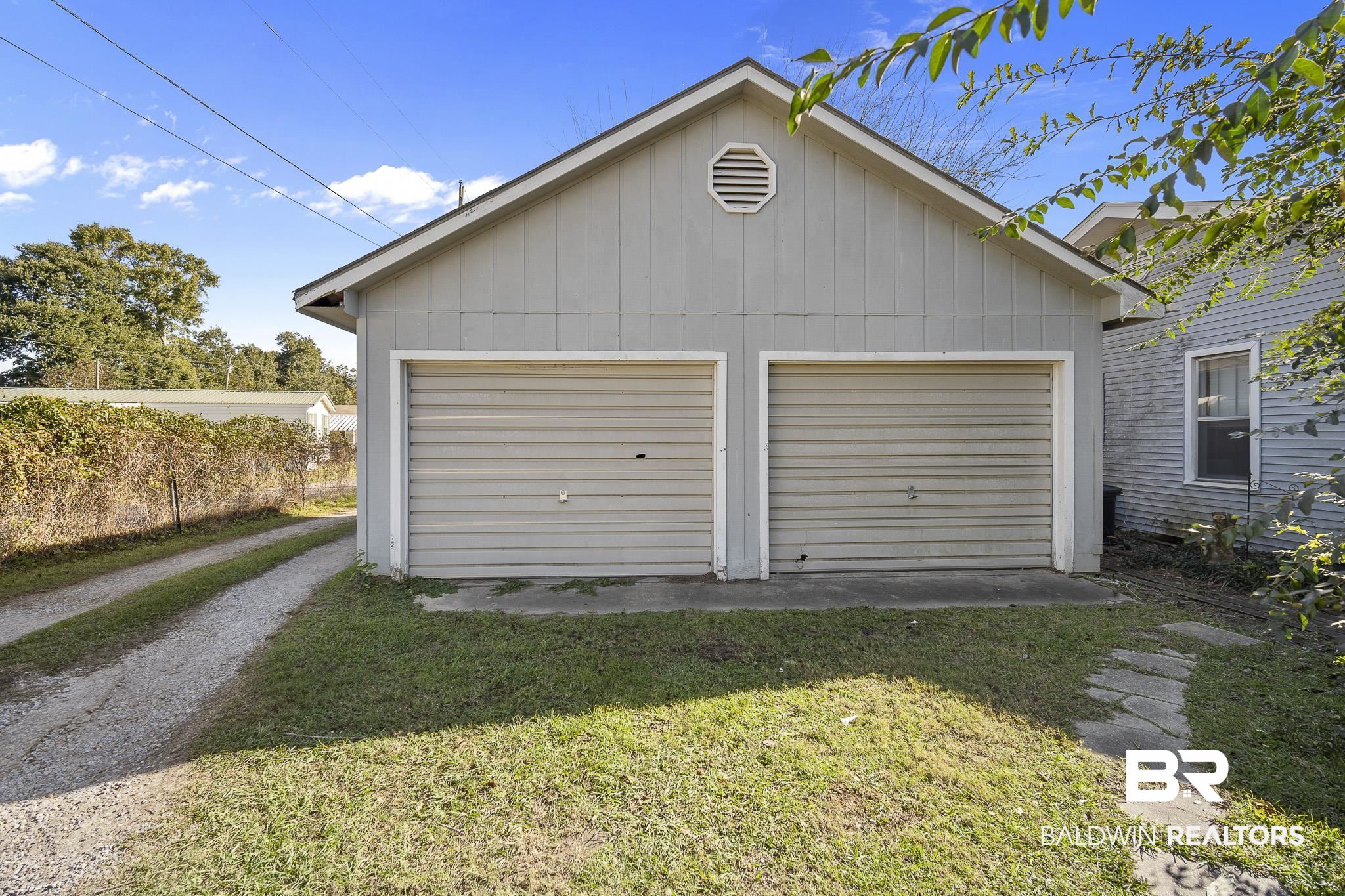 19300 South Greeno Road Fairhope, AL 36532 - Photo 3 of 9