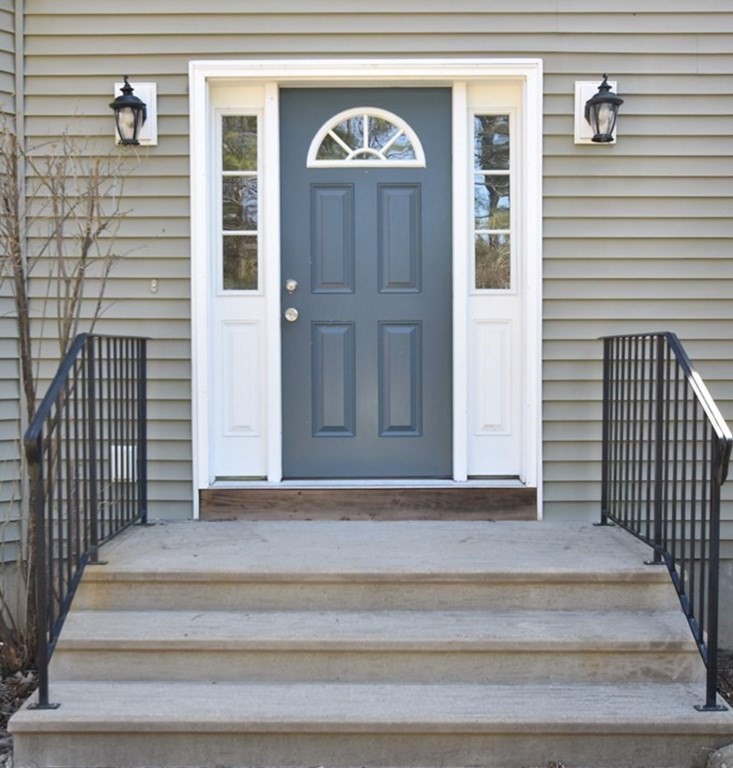 377 Sylvester Road Northampton, MA 01062 - Photo 3 of 25