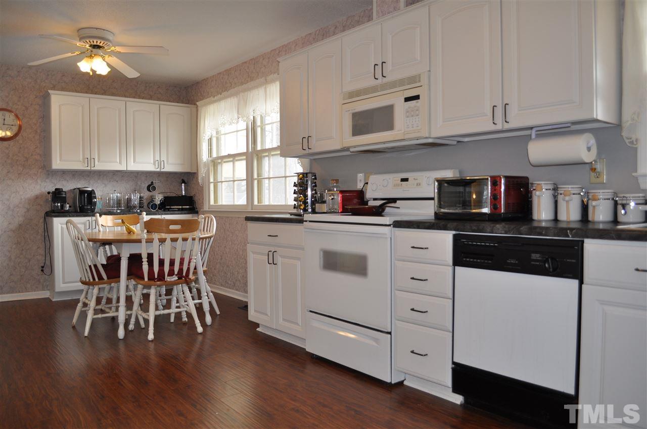 4208 Suitt Road Durham, NC 27703 - Photo 6 of 25 Gallery Image 6