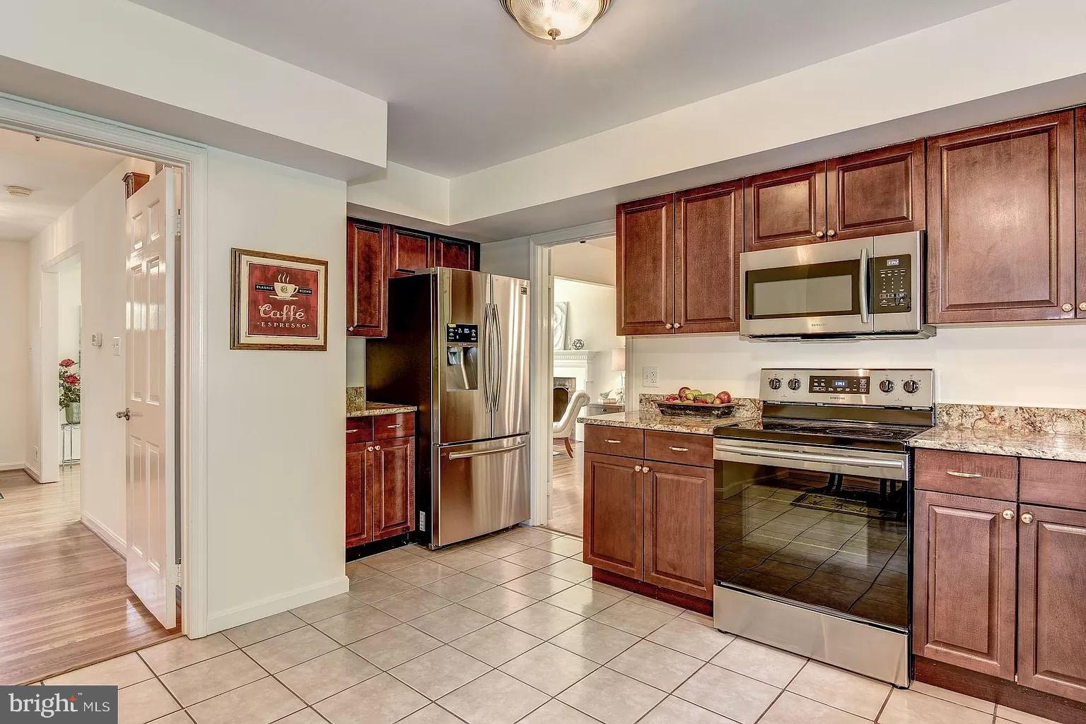 1214 Colonial Road McLean, VA 22101 - Photo 9 of 26