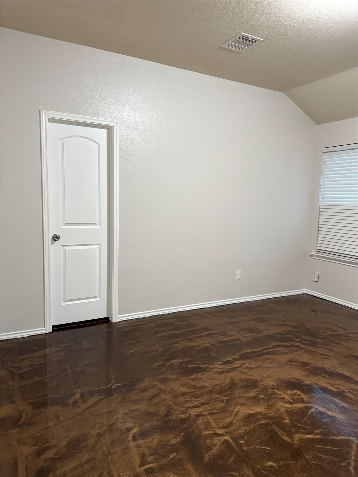 15415 Bosque Viejo Trail Channelview, TX 77530 - Photo 13 of 20 a view of an empty room