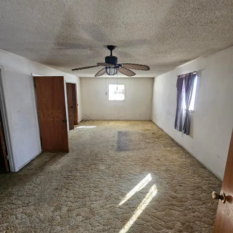 a bathroom with a tub