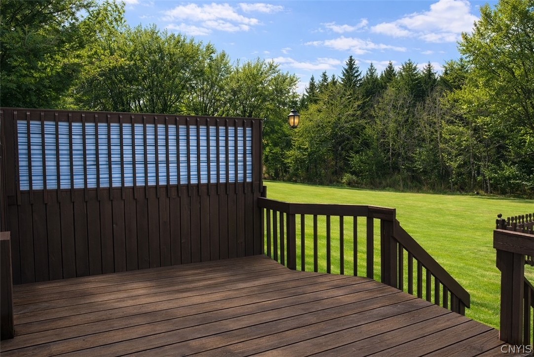 584 Stoneleigh Road Oneida, NY 13421 - Photo 19 of 49