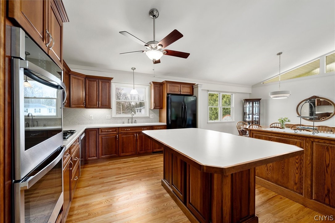 584 Stoneleigh Road Oneida, NY 13421 - Photo 27 of 49