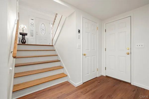 $389,000 | 584 Stoneleigh Road, Oneida, NY 13421