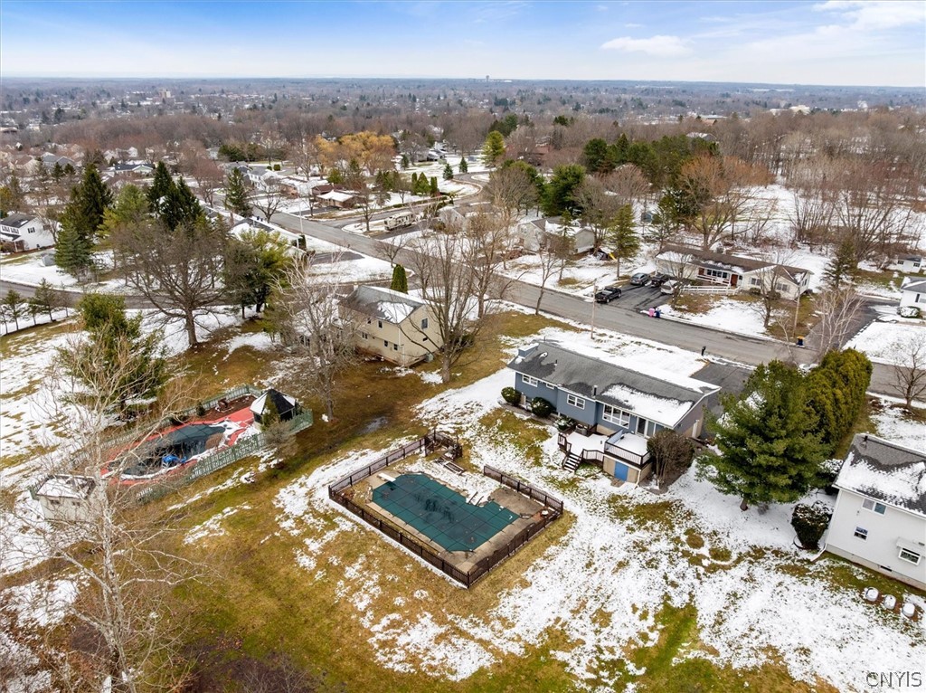 584 Stoneleigh Road Oneida, NY 13421 - Photo 7 of 49