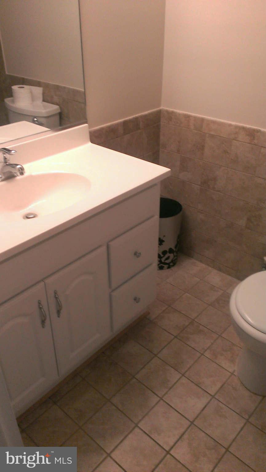 3226 Spartan Road, Unit 1B2 Olney, MD 20832 - Photo 6 of 7 Bath