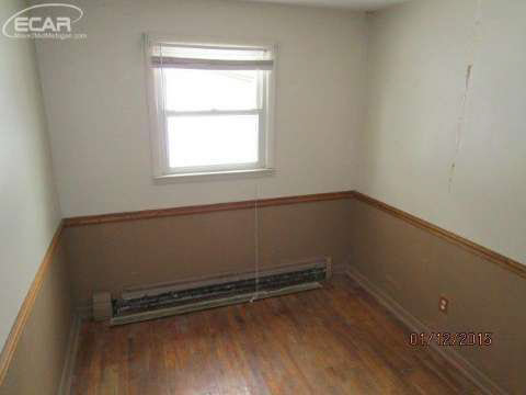 14464 Eddy Lake Road Fenton, MI 48430 - Photo 10 of 16 20427821-9.JPG