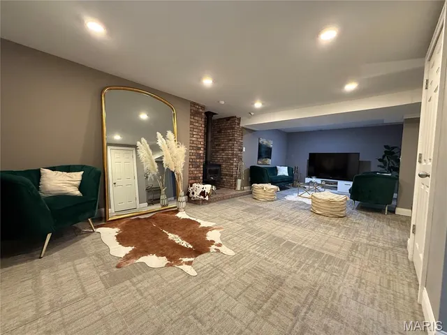 $400,000 | 10755 Kennerly Road, Sunset Hills, MO 63128