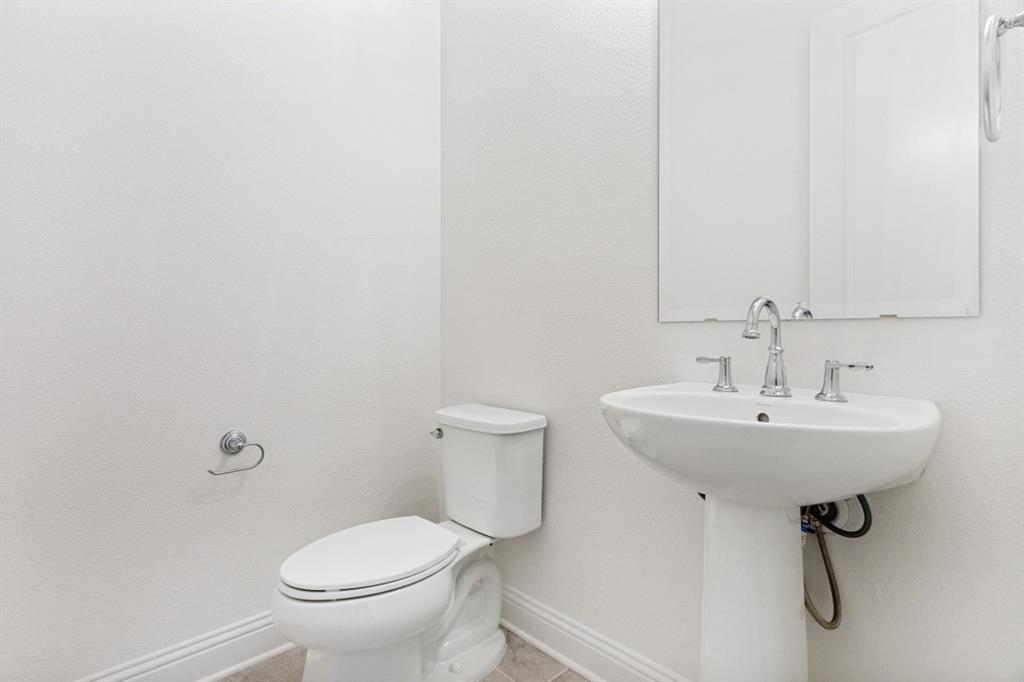 2240 Laurel Rdg Road Fort Worth, TX 76008 - Photo 14 of 30 Gallery Image 14