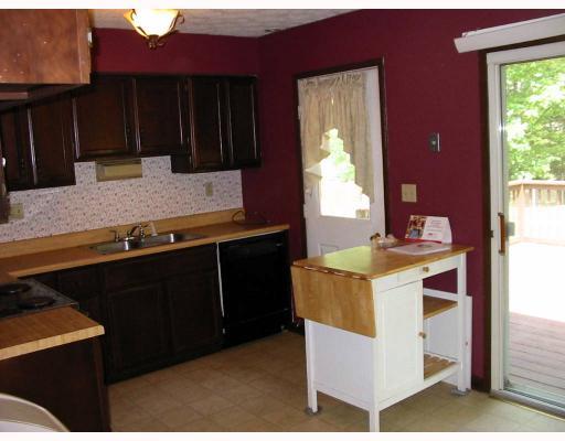 27 Independence Road Avella, PA 15312 - Photo 3 of 18 Kitchen.