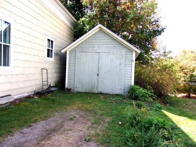 $179,900 | 6 Chapel Street, Haverhill, NH 03785
