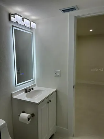 $1,395 | 5999 Village Circle North, Unit 990, Orlando, FL 32822