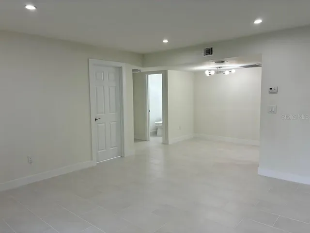 $1,395 | 5999 Village Circle North, Unit 990, Orlando, FL 32822