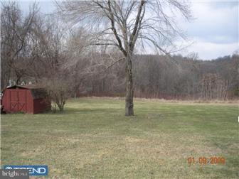 148 Cains Road Honey Brook, PA 19344 - Photo 4 of 10 Exterior Back